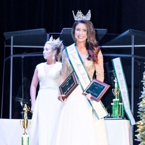 Meet your Posher, Caroline